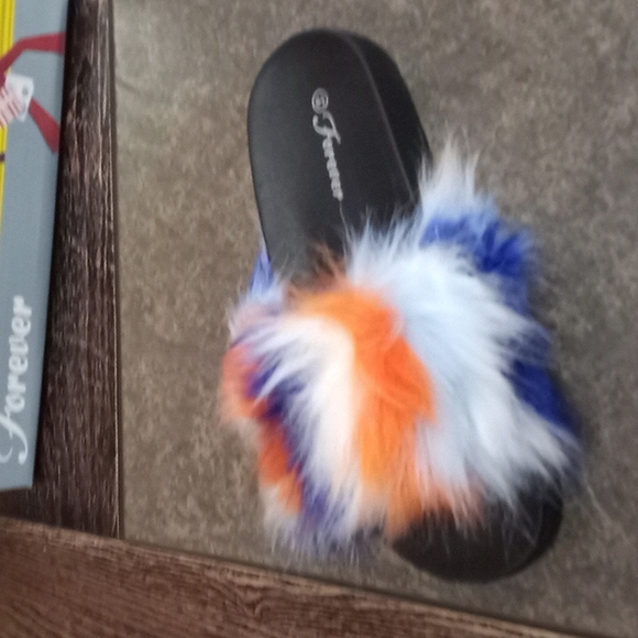 Multicolor Slipers - Picture 4 of 6